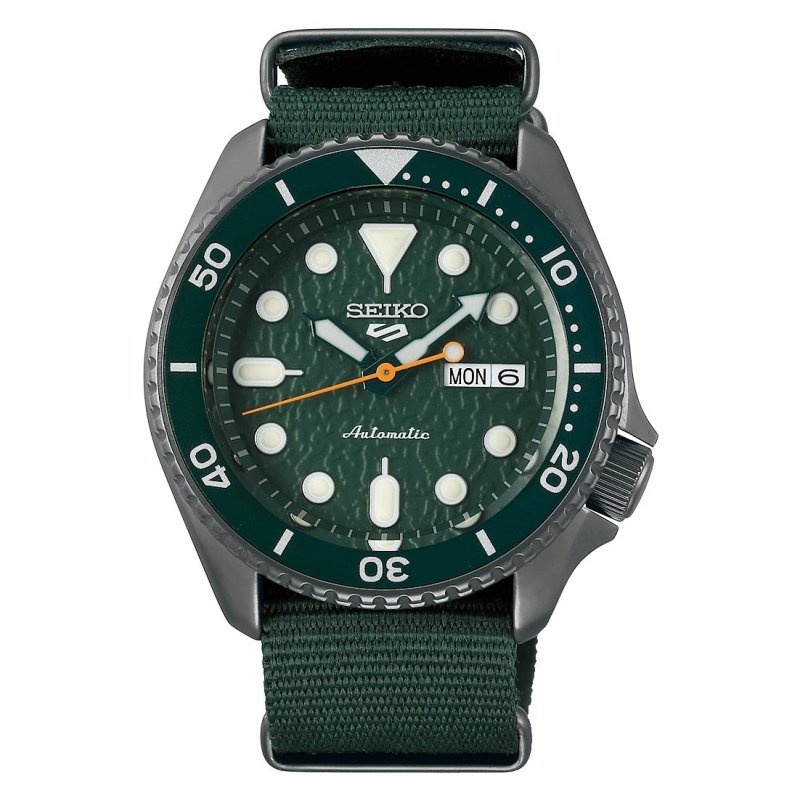 Seiko 5 Sports Automatic Watch 42.5mm
